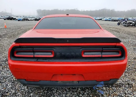 2020 Dodge Challenger Sxt z USA, uszkodzony, nr VIN 2C3CDZAG2LH215207